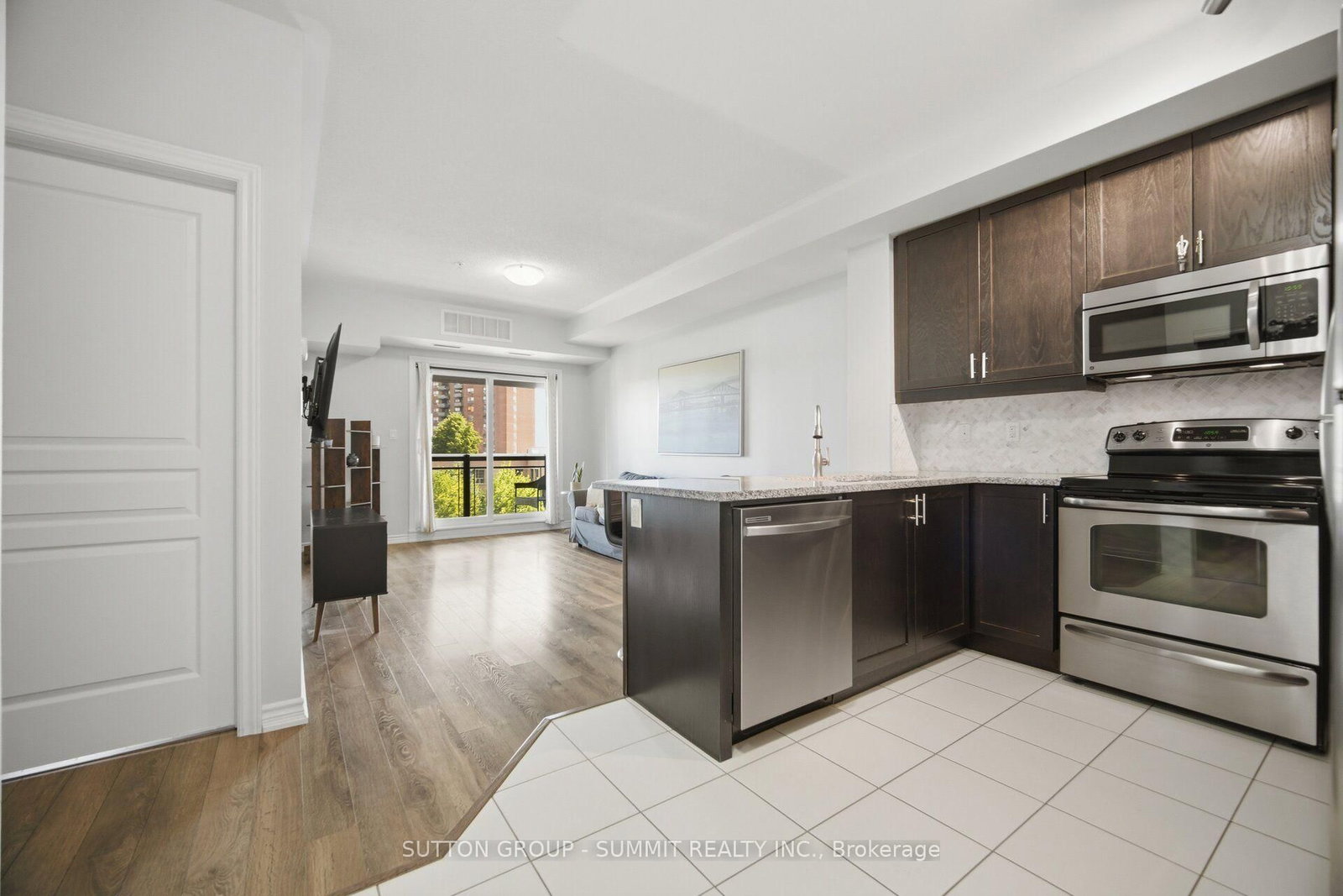 570 Lolita Gardens • #418 • Mississauga, ON photo 7