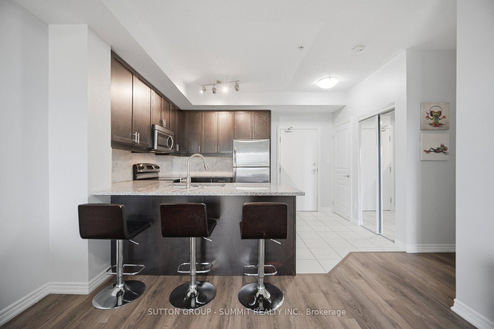570 Lolita Gardens • #418 • Mississauga, ON photo 8