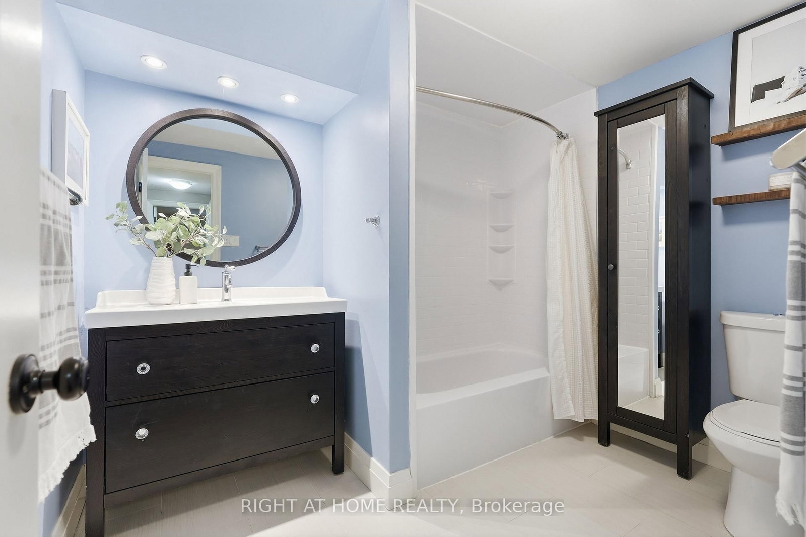 16 Kindle Court • Brampton, ON photo 20