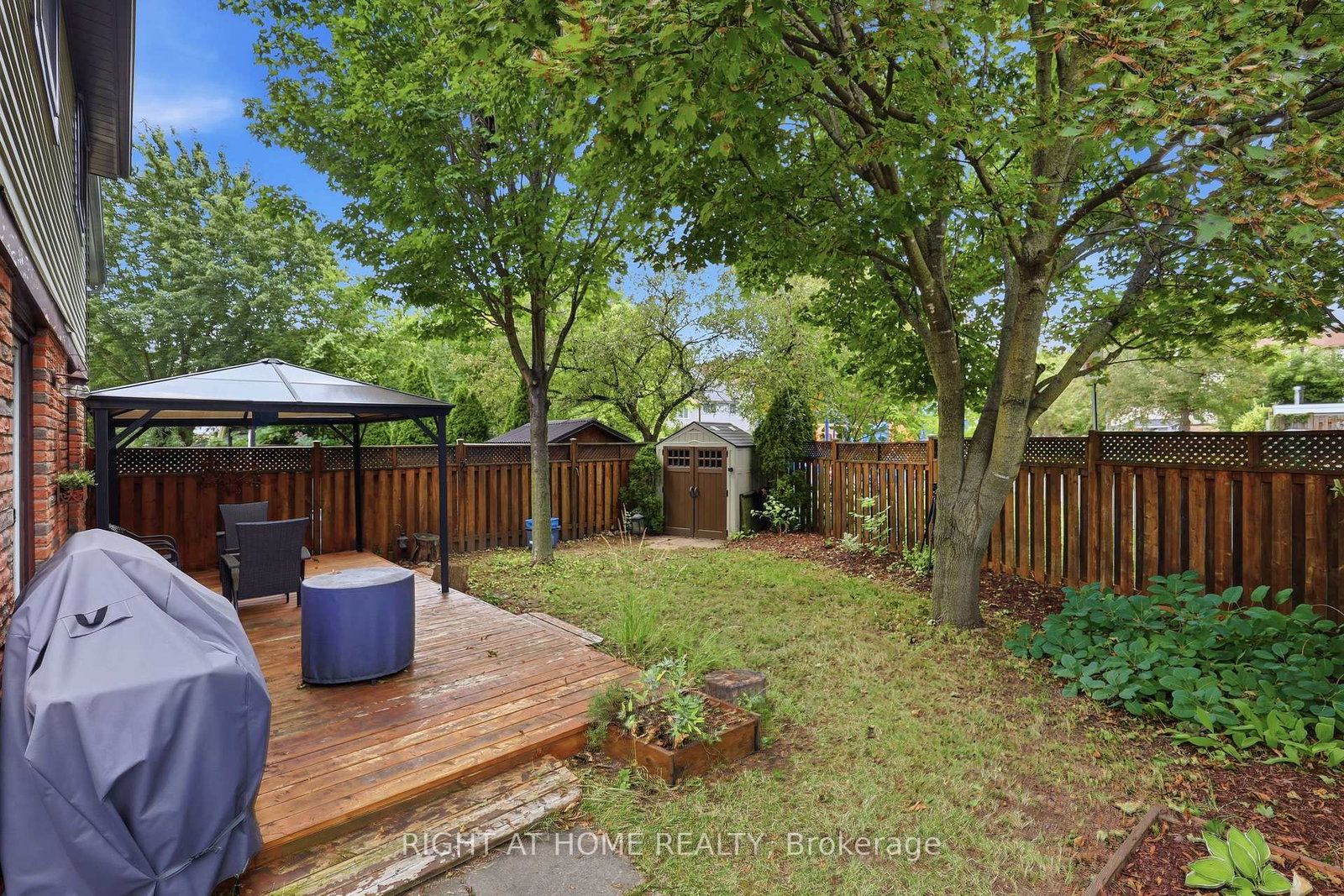 16 Kindle Court • Brampton, ON photo 24