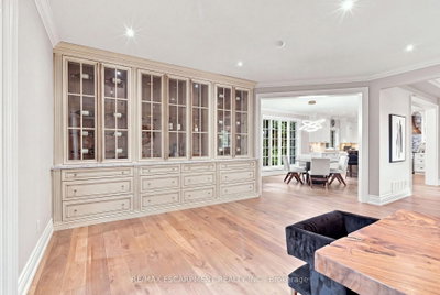 2025 Heartwood Mississauga,ON L5C 4P7 — Photo 11