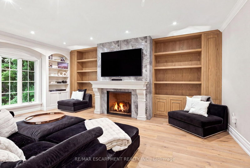 2025 Heartwood Mississauga,ON L5C 4P7 — Photo 19