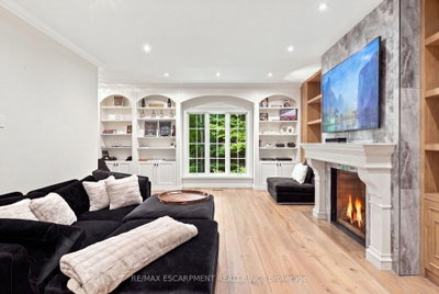 2025 Heartwood Mississauga,ON L5C 4P7 — Photo 21
