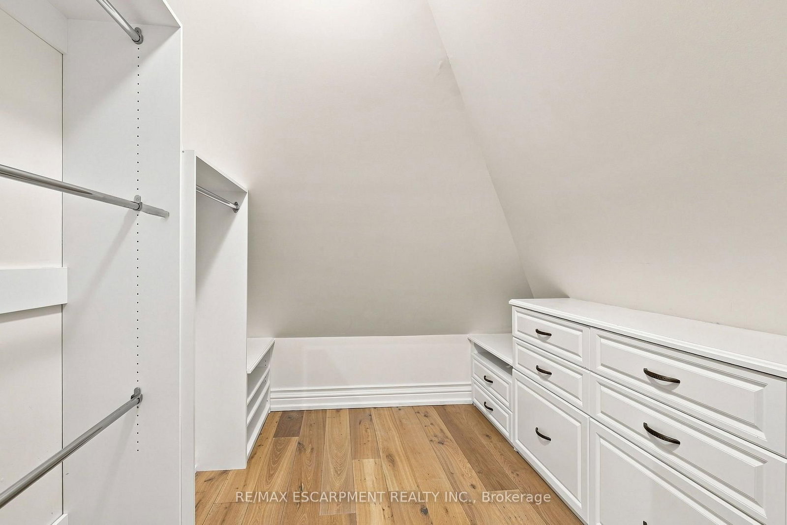 2025 Heartwood Court • Mississauga, ON photo 32