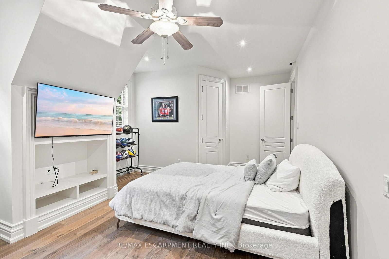 2025 Heartwood Court • Mississauga, ON photo 35