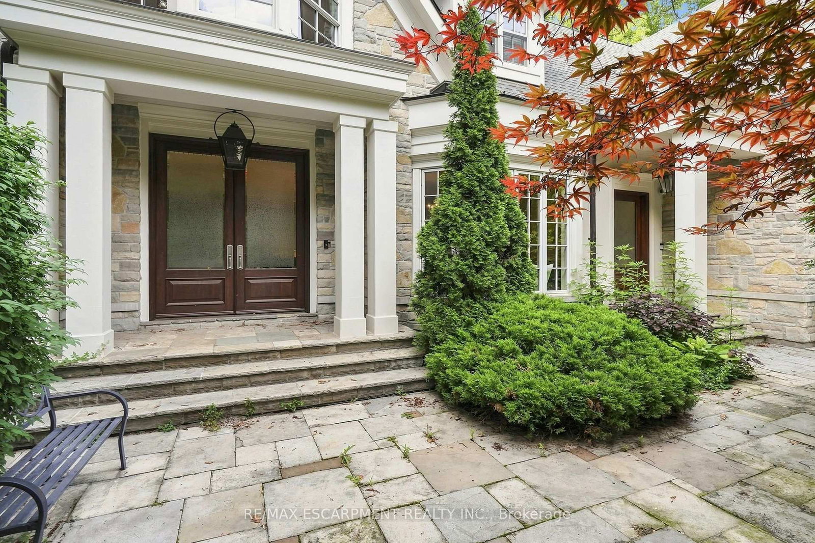 2025 Heartwood Court • Mississauga, ON photo 4