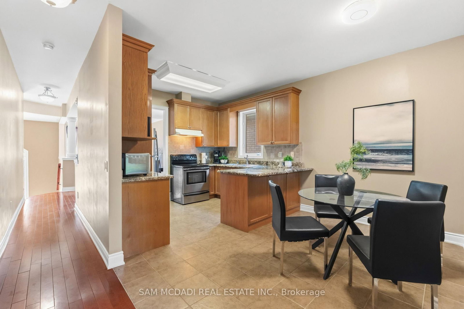 15 Eaglesprings Crescent • Brampton, ON photo 11