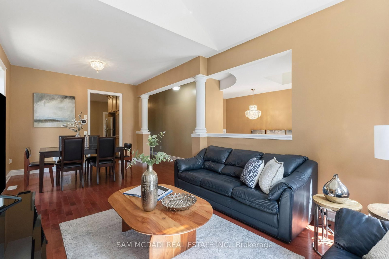 15 Eaglesprings Crescent • Brampton, ON photo 7