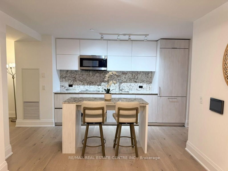 21 Park Mississauga,ON L5G 0C2 — Photo 11