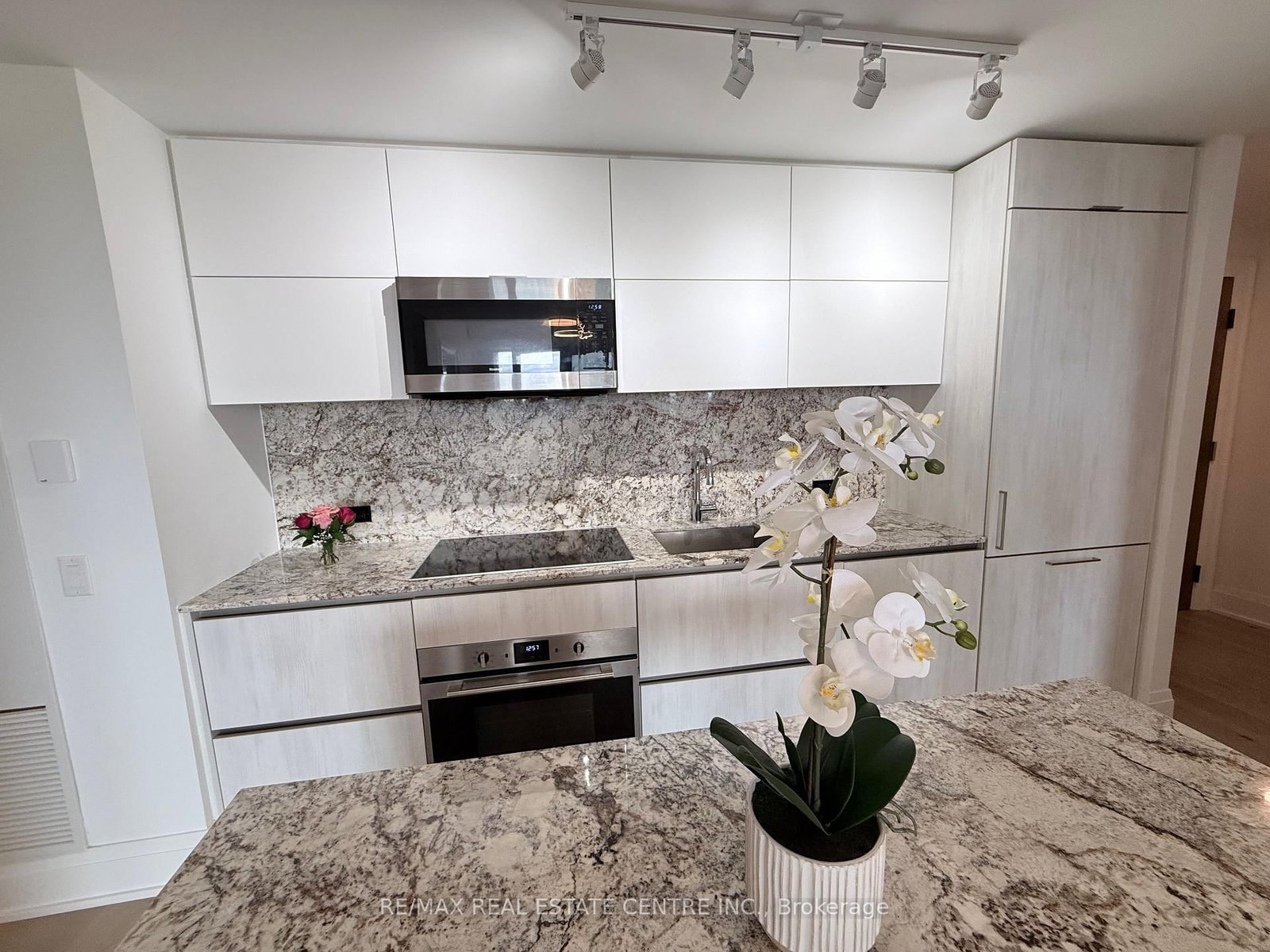21 Park Street E • #1507 • Mississauga, ON photo 14