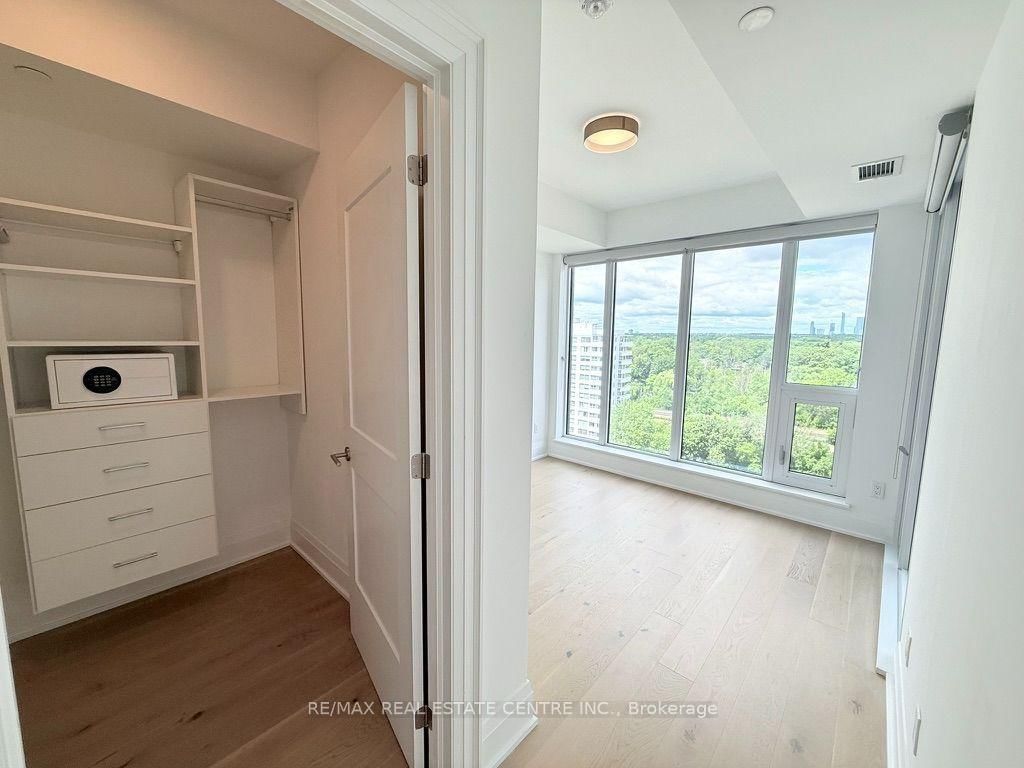 21 Park Street E • #1507 • Mississauga, ON photo 18