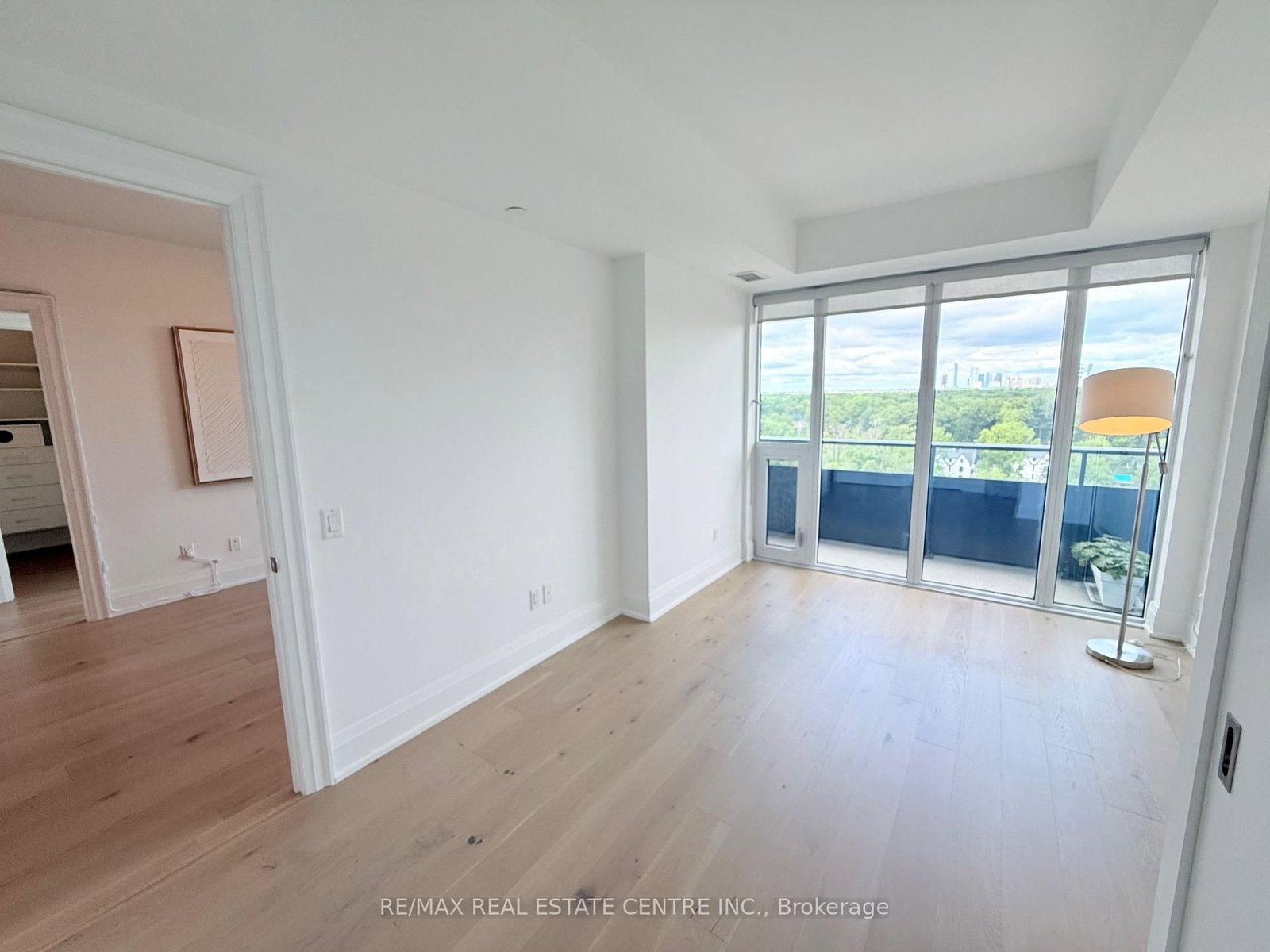 21 Park Street E • #1507 • Mississauga, ON photo 25