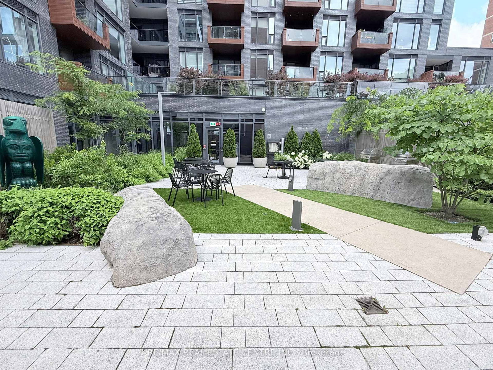 21 Park Street E • #1507 • Mississauga, ON photo 41