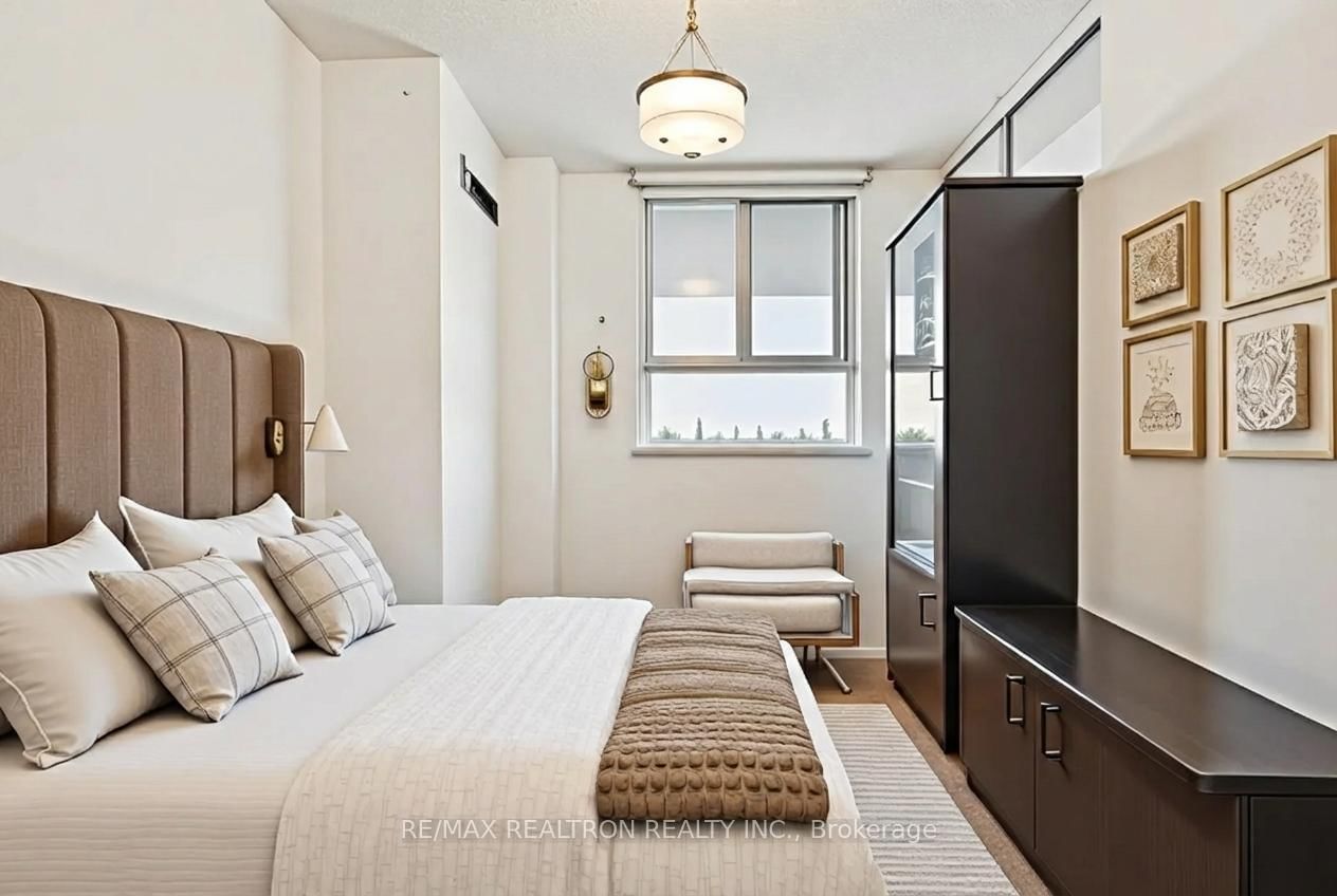 236 Albion Road • #903 • Toronto, ON photo 8