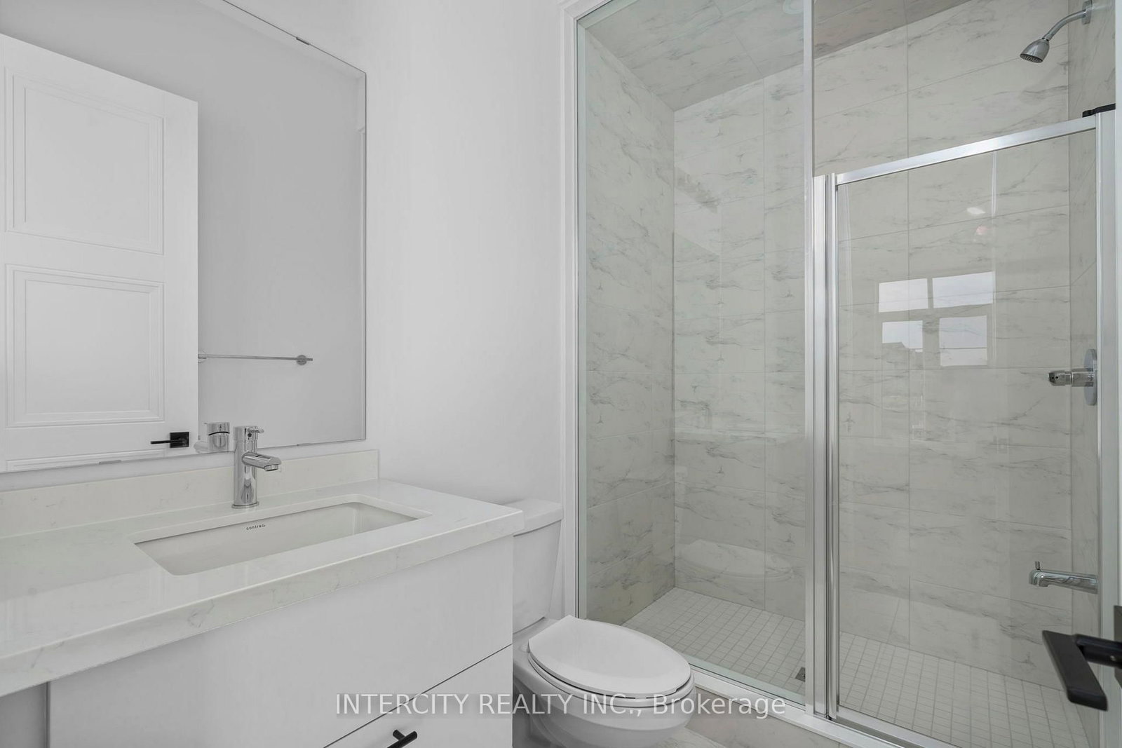 20 Gold Bottom Crescent • Brampton, ON photo 9