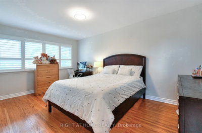 Thumbnail 19