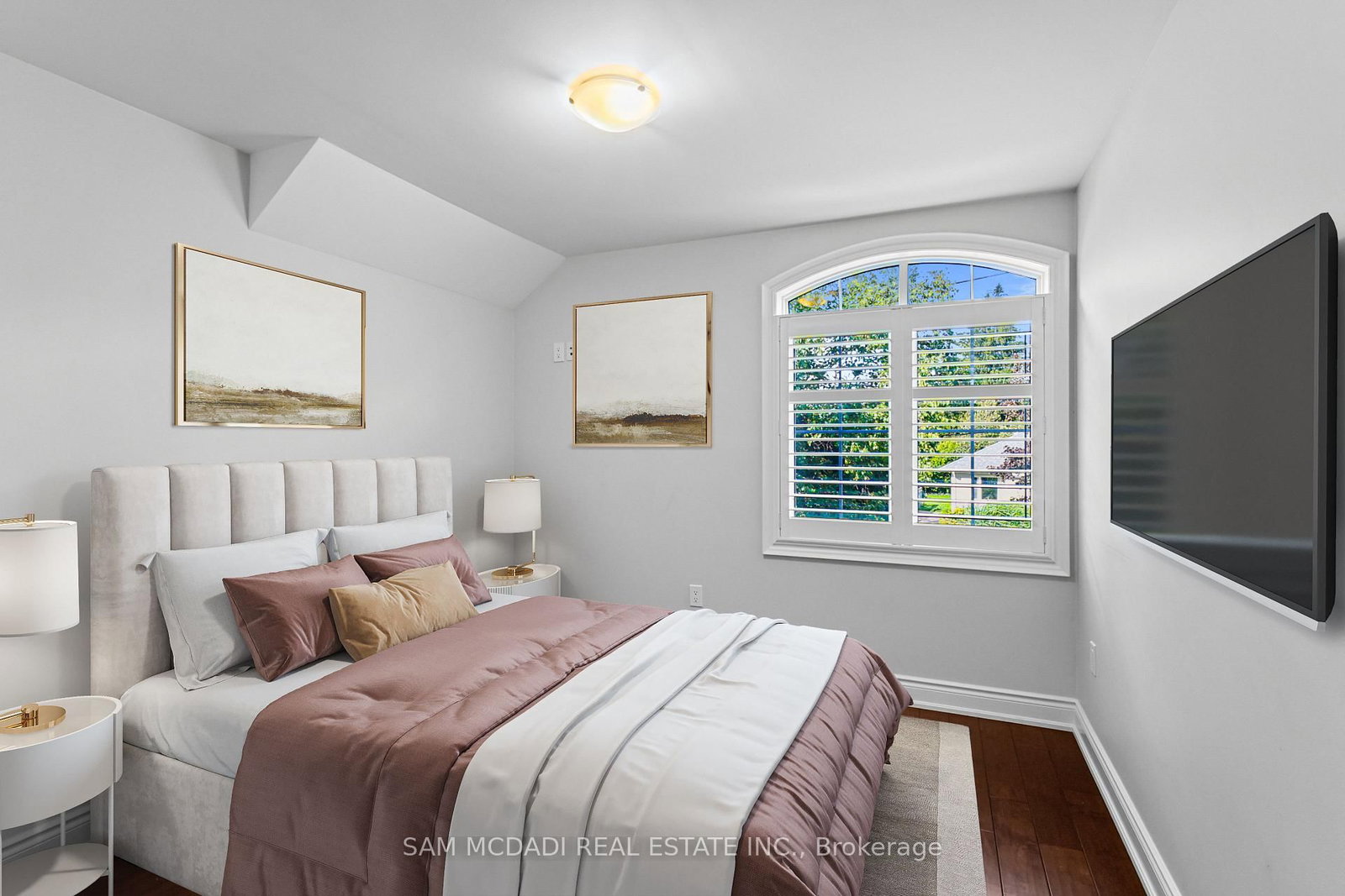 1238 Strathy Avenue • Mississauga, ON photo 31