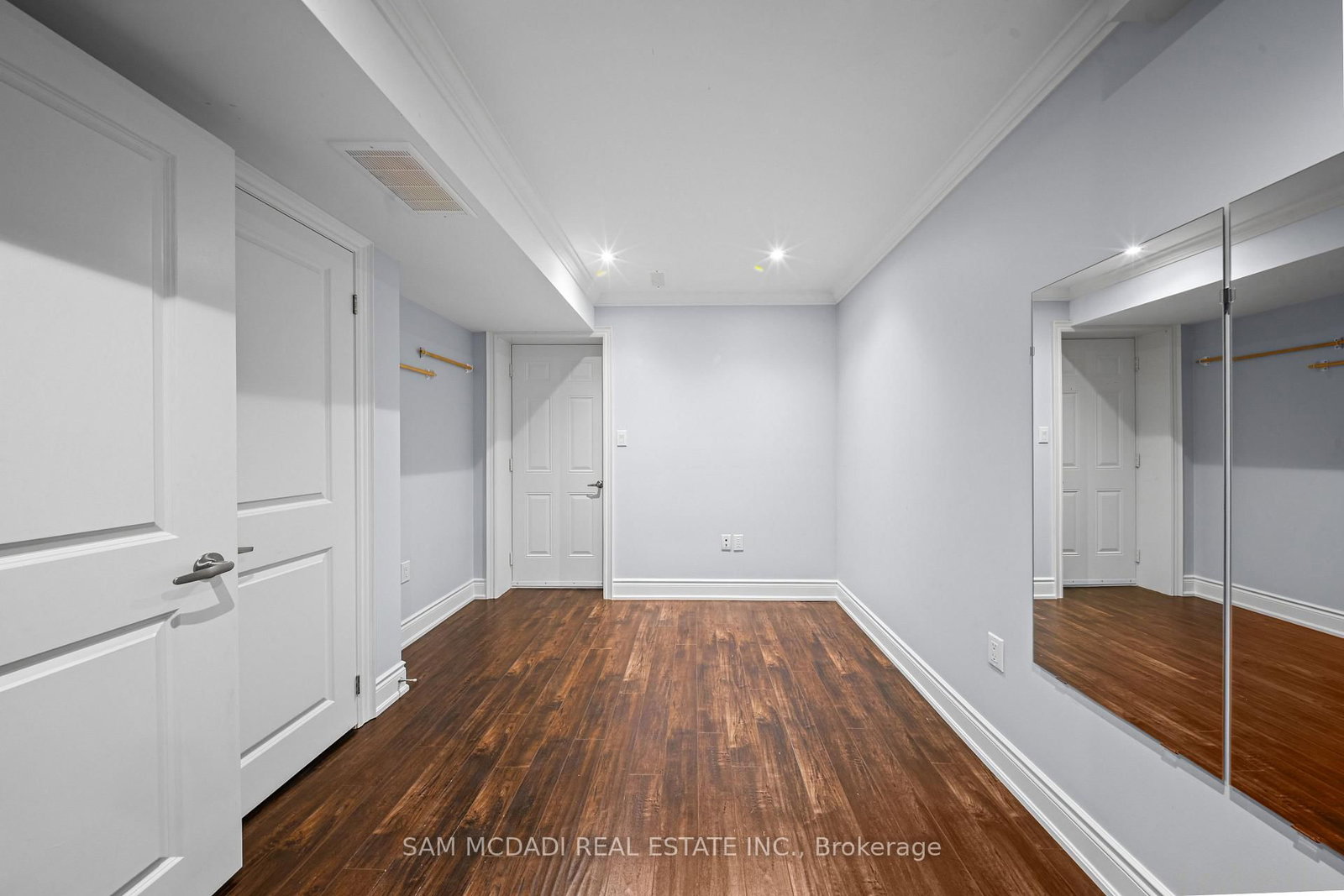 1238 Strathy Avenue • Mississauga, ON photo 40