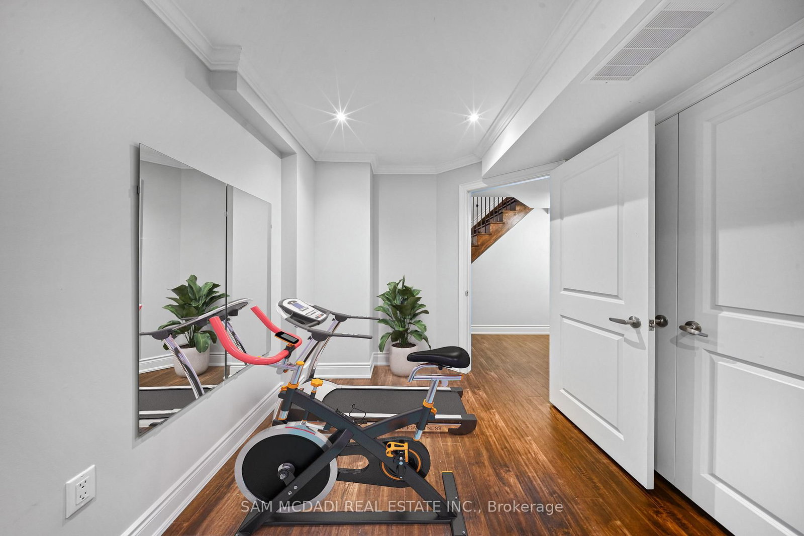 1238 Strathy Avenue • Mississauga, ON photo 41
