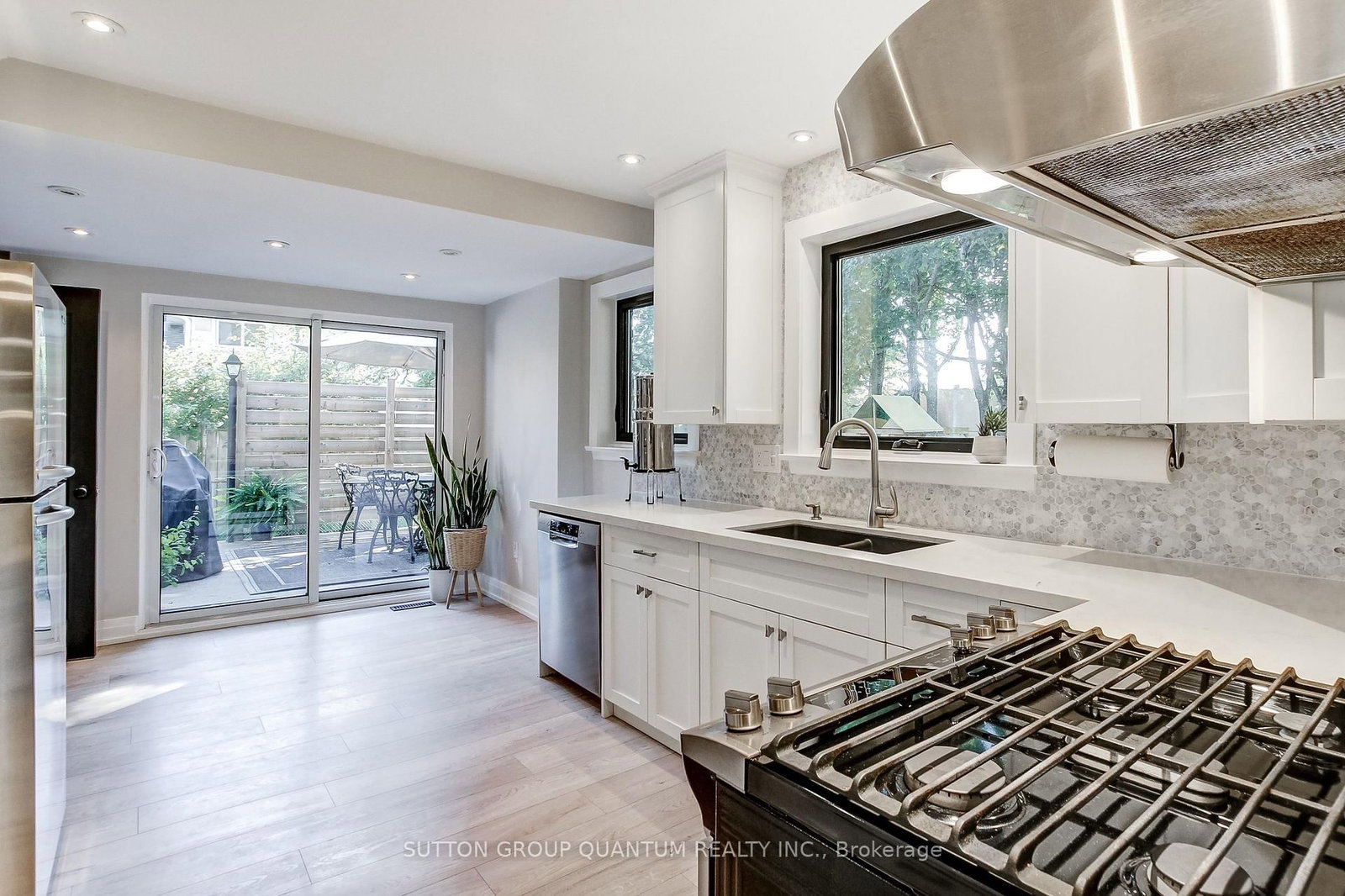 2011 Davebrook Road • Mississauga, ON photo 16