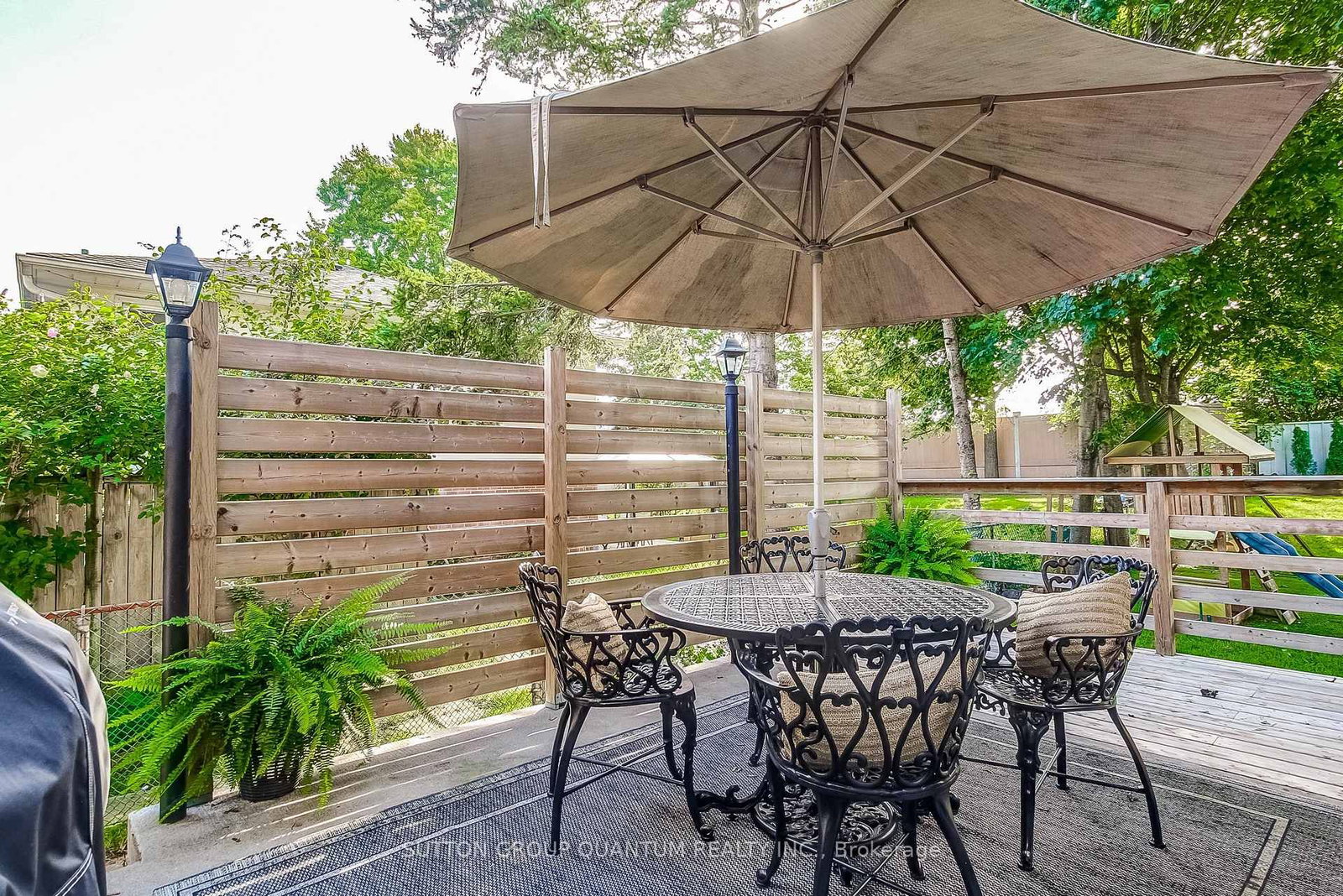 2011 Davebrook Road • Mississauga, ON photo 32
