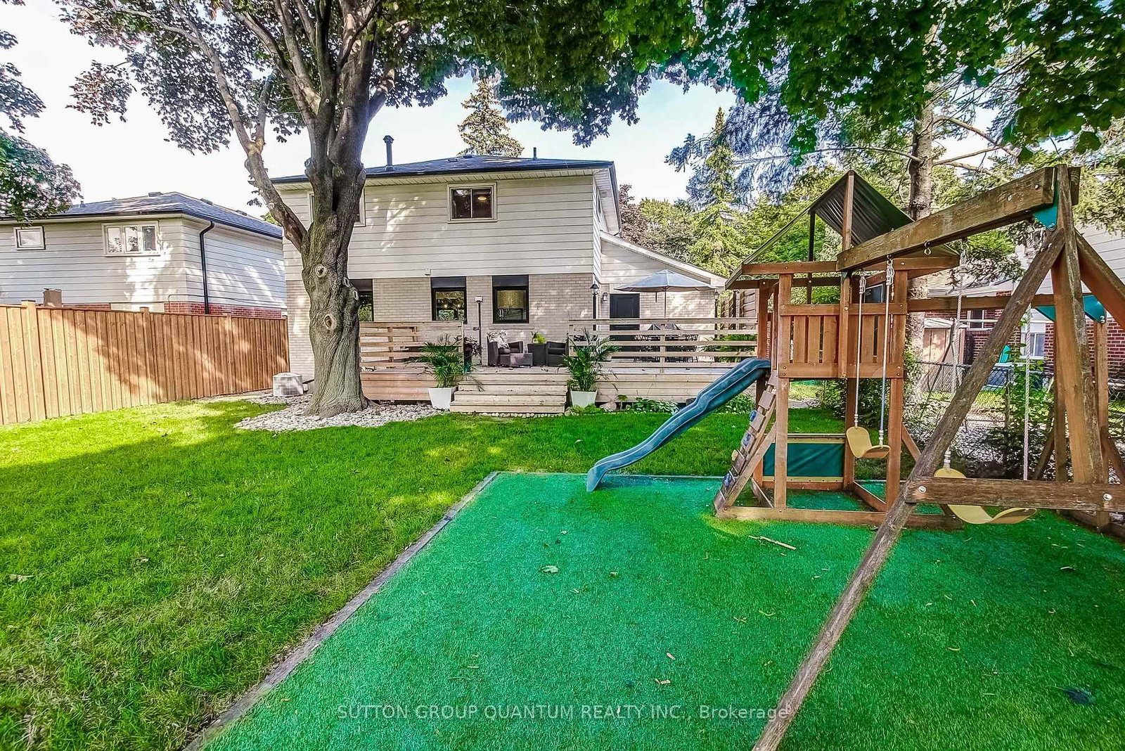 2011 Davebrook Road • Mississauga, ON photo 38