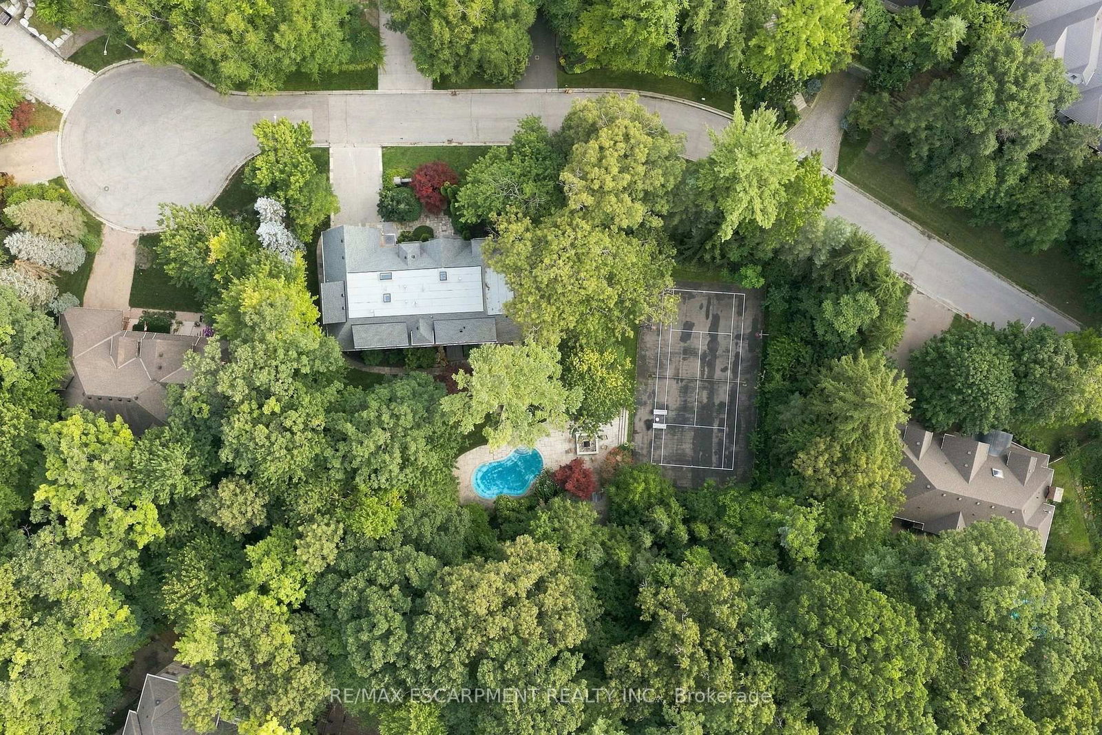 2035 Heartwood Court • Mississauga, ON photo 1