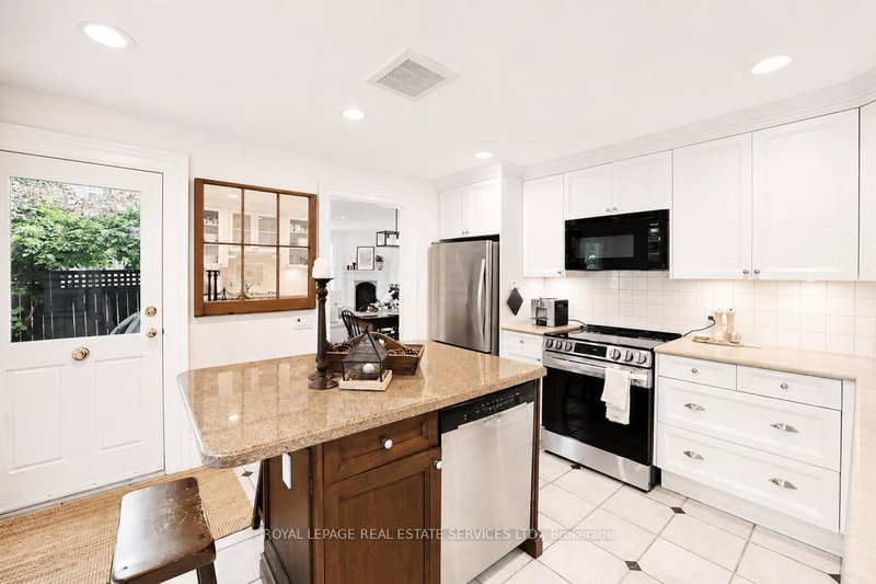 124 Chisholm Oakville,ON L6K 3J2 — Photo 23