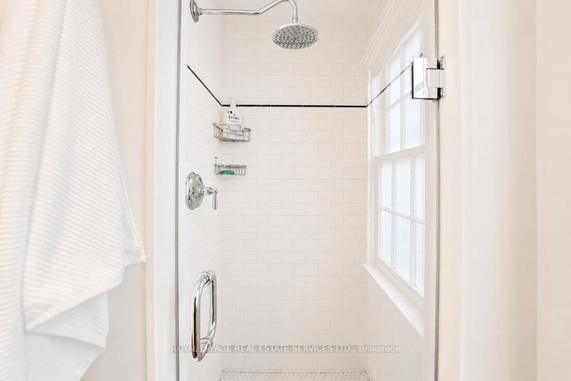 124 Chisholm Oakville,ON L6K 3J2 — Photo 31