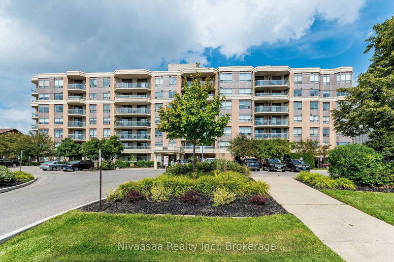 514 - 300 Ray Lawson Boulevard