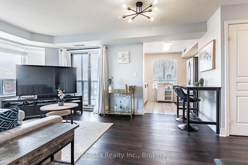 300 Ray Lawson Brampton,ON L6Y 5H5 — Photo 15