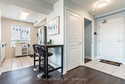 300 Ray Lawson Brampton,ON L6Y 5H5 — Photo 17