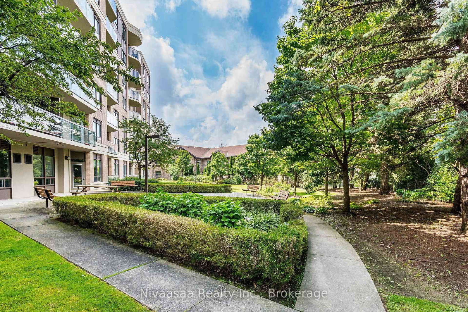 300 Ray Lawson Boulevard • #514 • Brampton, ON photo 39