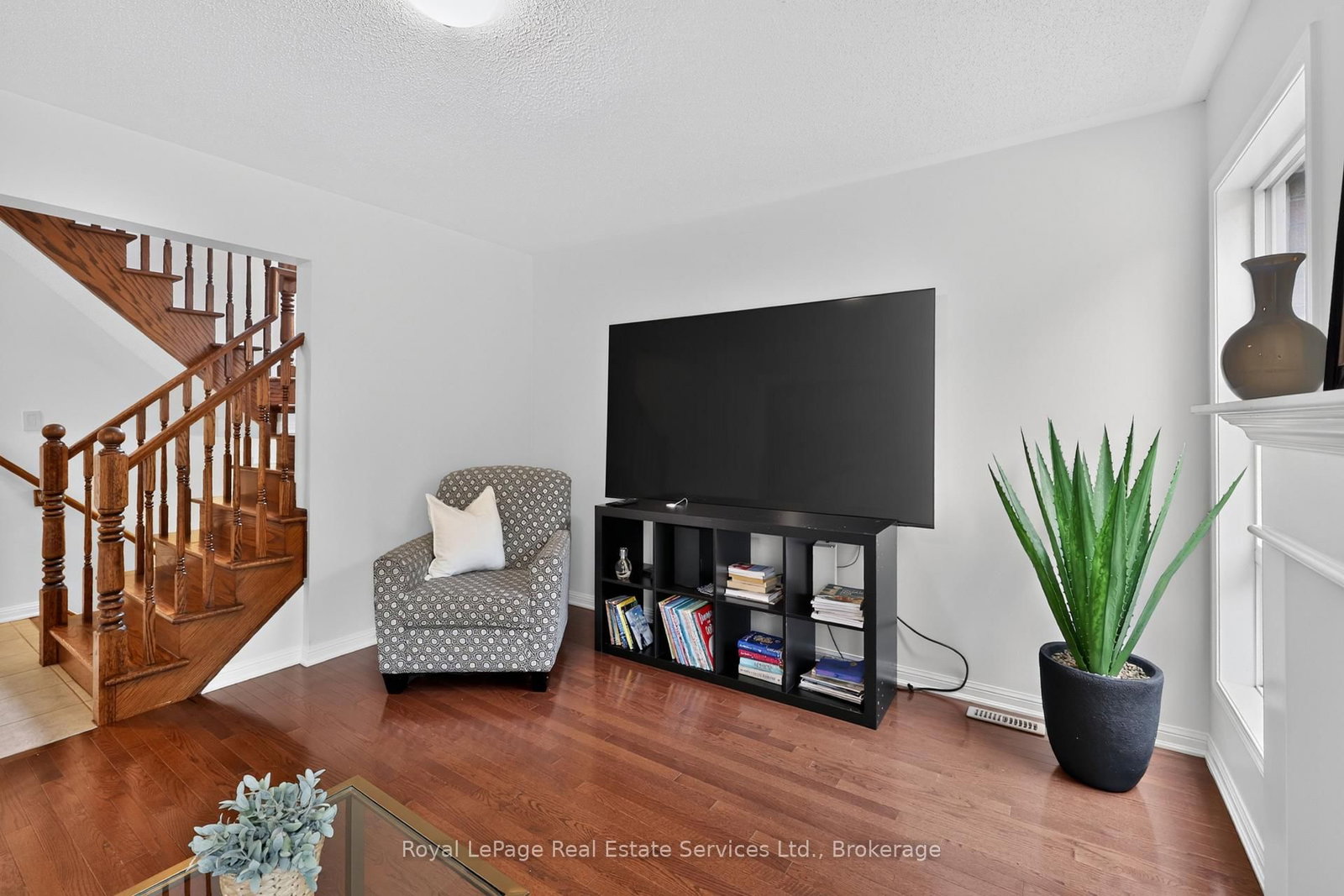3071 Rotary Way E • Burlington, ON photo 12