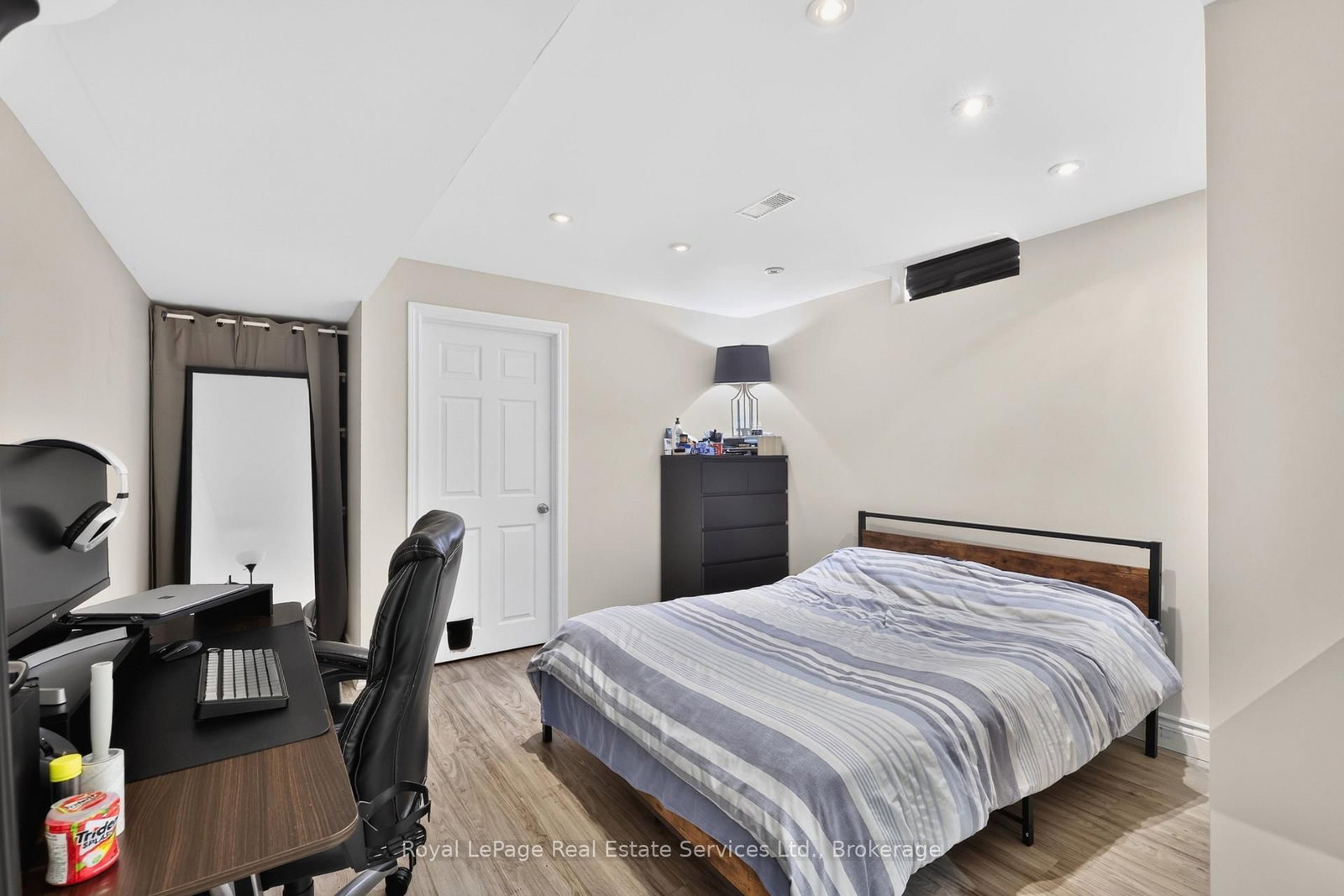 3071 Rotary Way E • Burlington, ON photo 26