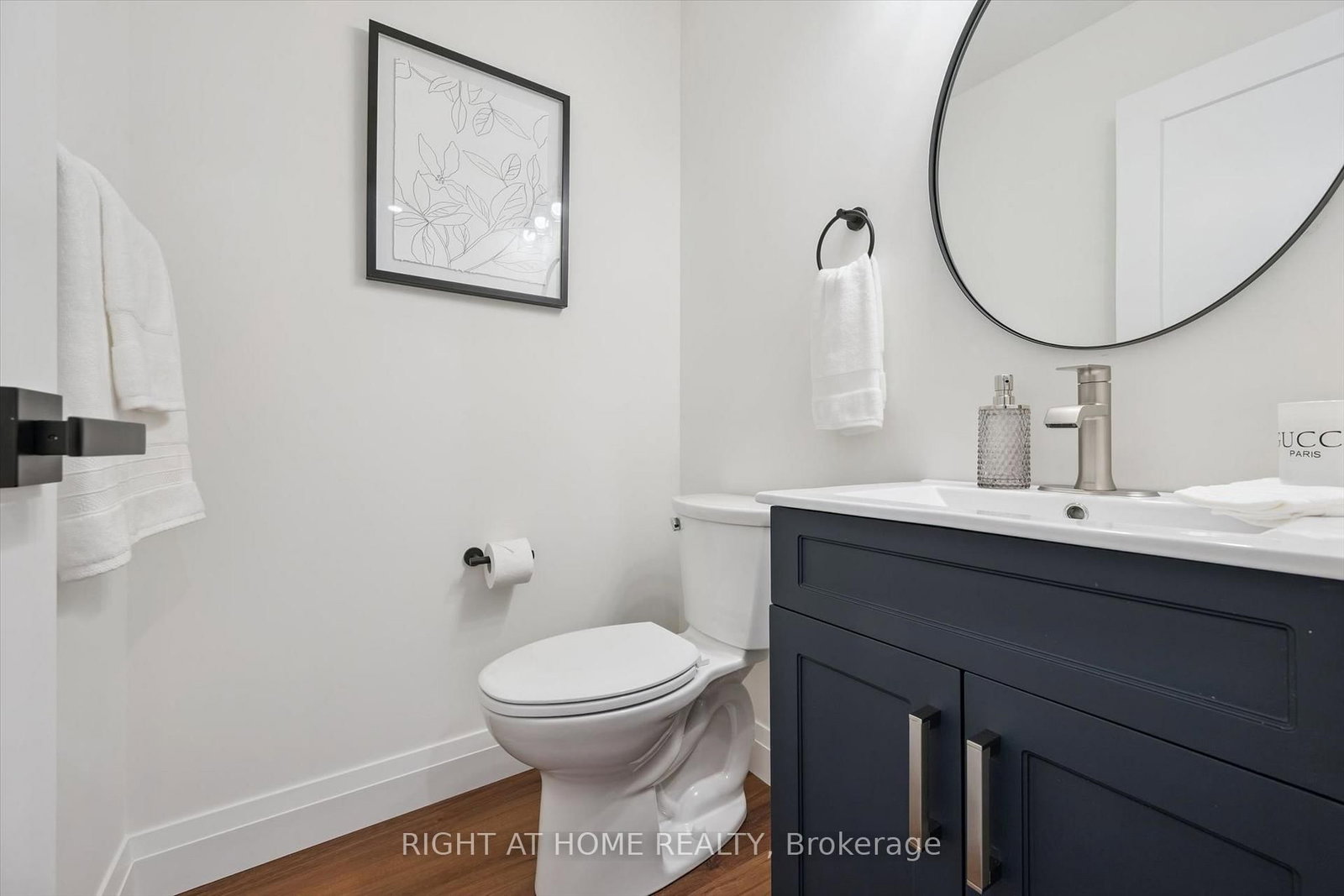 2294 Seton Crescent • Burlington, ON photo 19