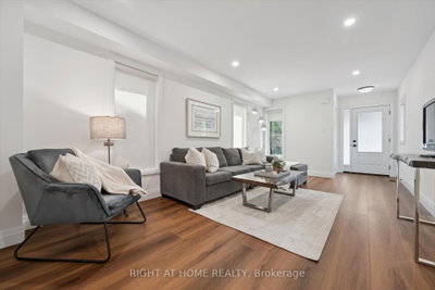 2294 Seton Crescent • Burlington, ON photo 6