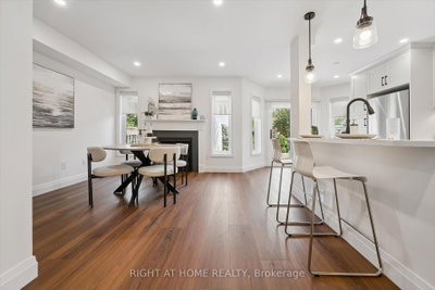 2294 Seton Crescent • Burlington, ON photo 8