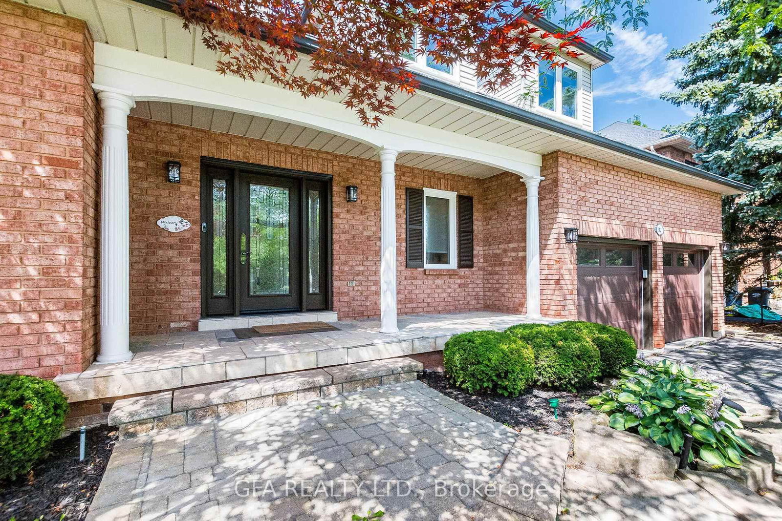 1027 Masters Green • Oakville, ON photo 4
