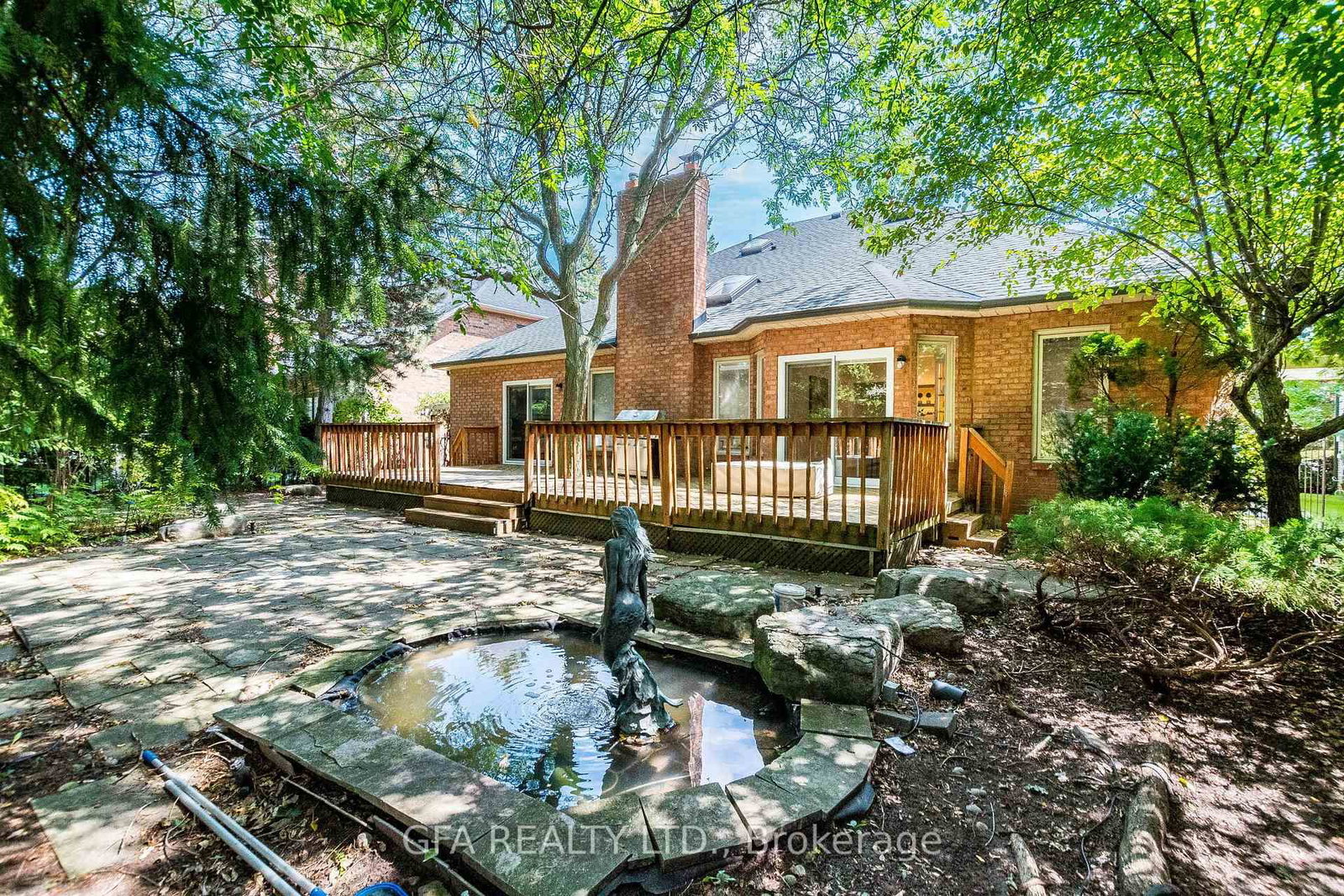 1027 Masters Green • Oakville, ON photo 42