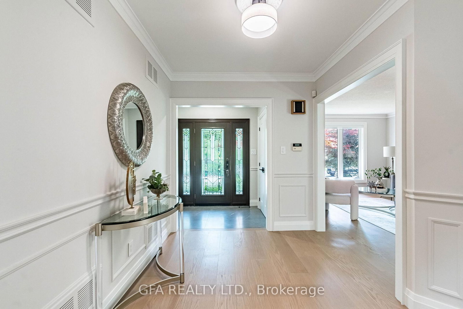 1027 Masters Green • Oakville, ON photo 6