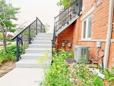 4620 Guildwood Way • #17 • Mississauga, ON photo 2
