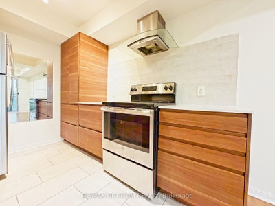 4620 Guildwood Way • #17 • Mississauga, ON photo 8