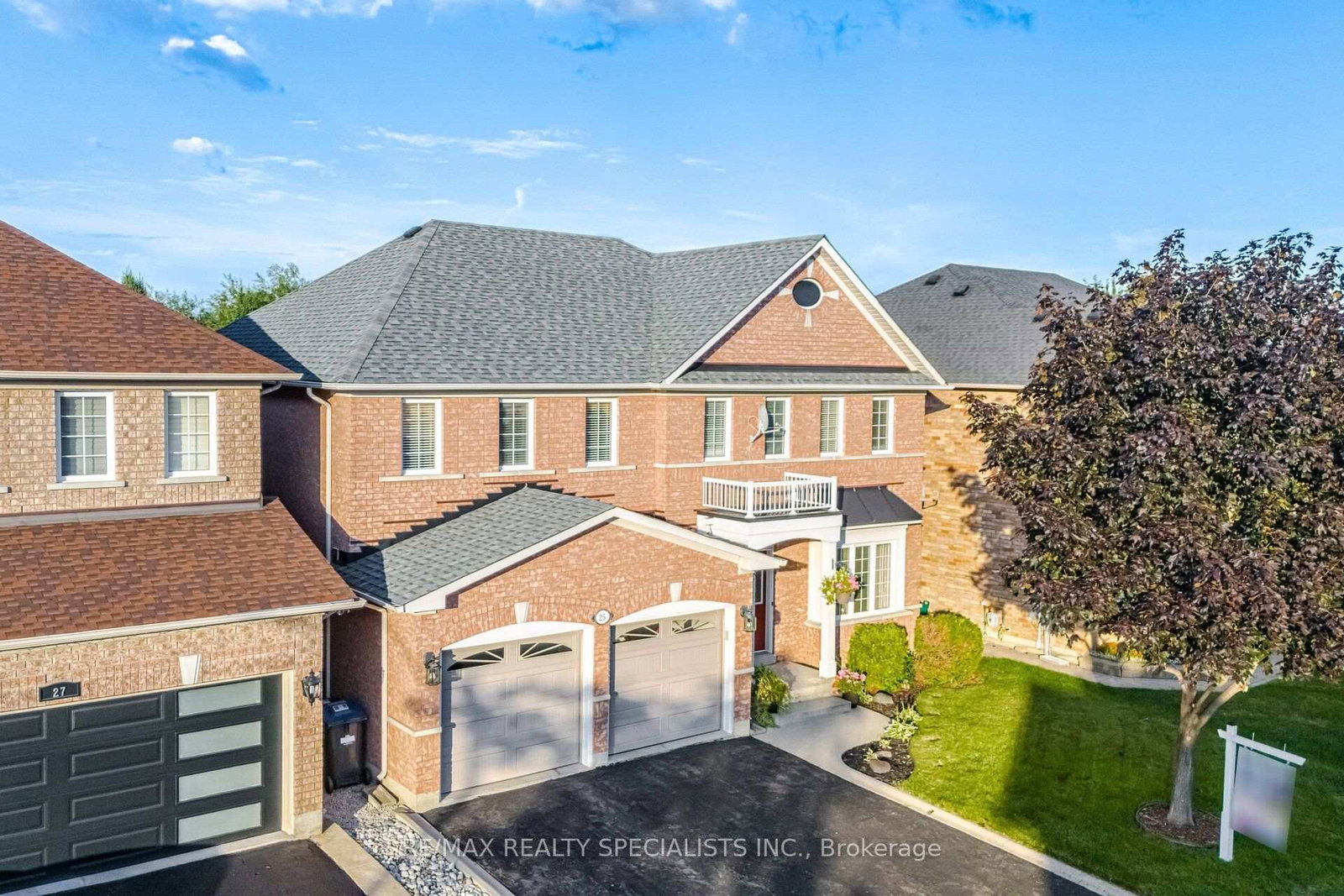 25 Dovergreen Drive • Brampton, ON photo 3
