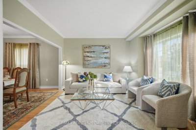 25 Dovergreen Drive • Brampton, ON photo 9
