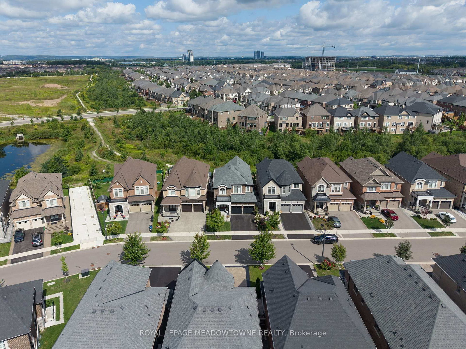 461 Parent Place • Milton, ON photo 1