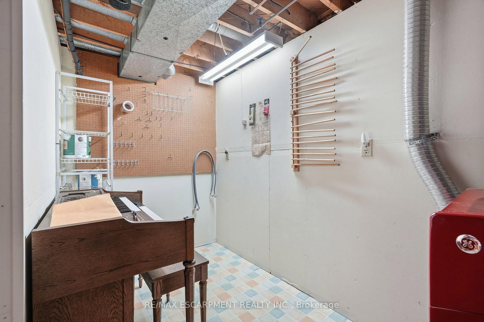 616 Mullin Way • Burlington, ON photo 29