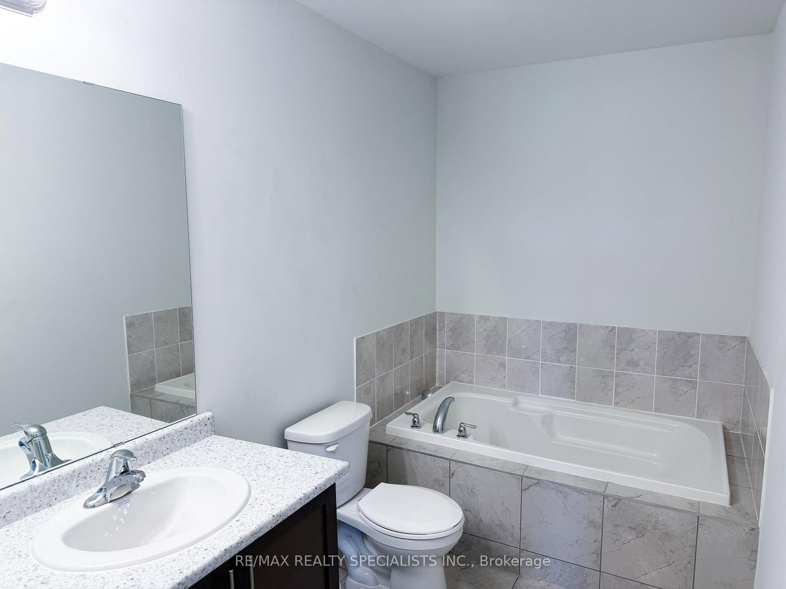 380 Rivermont Road • Brampton, ON photo 11