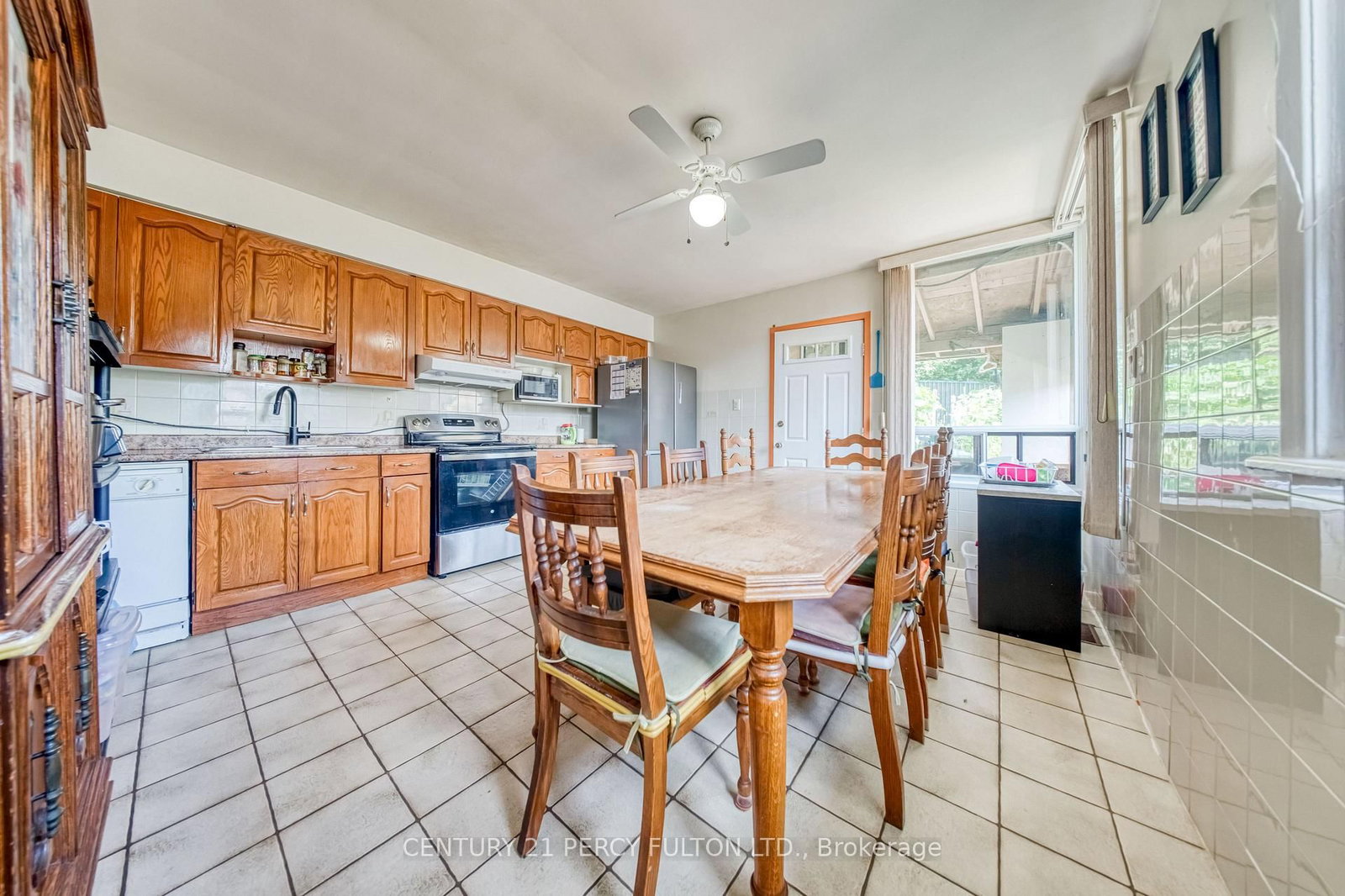 15 Haverson Boulevard • Toronto, ON photo 9