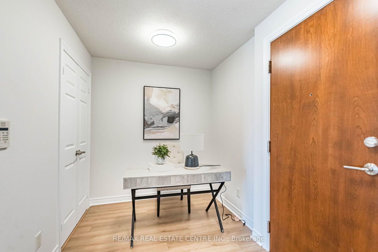 310 Burnhamthorpe Road W • #1701 • Mississauga, ON photo 19